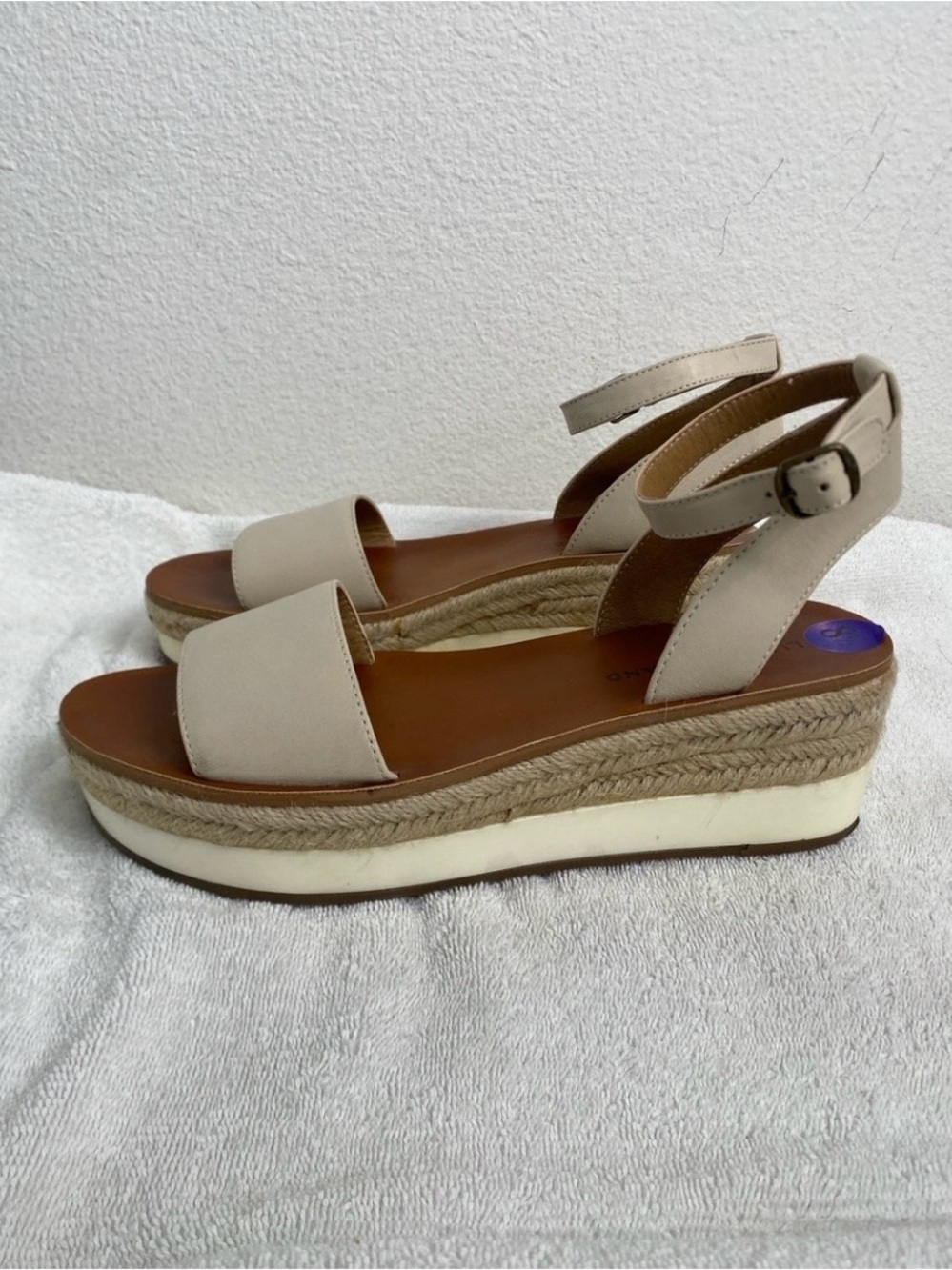 Lucky Brand Women's Eggshell Leather Strap Platform Espadrilles Sandal Size 8.5
